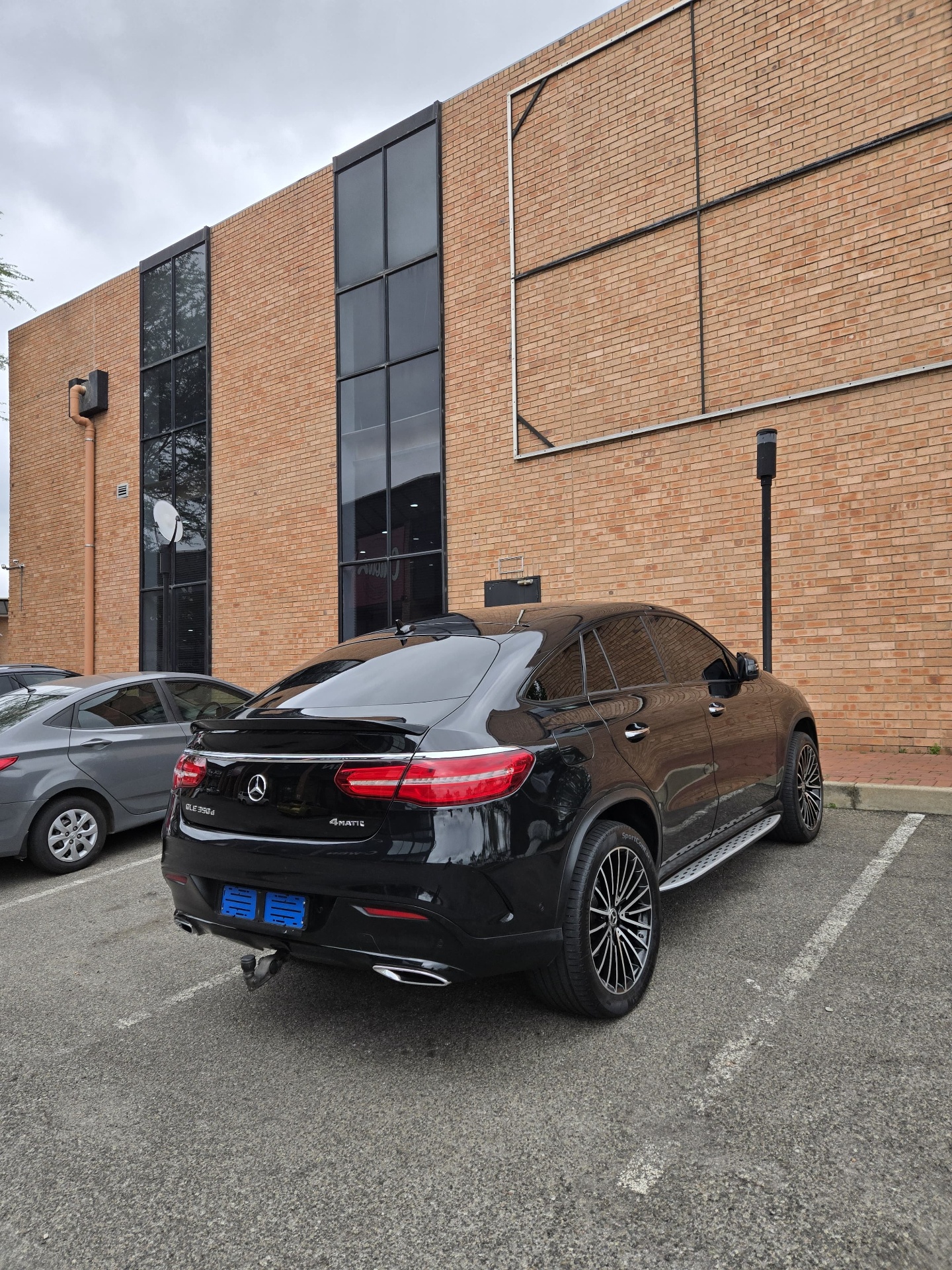 Rear quarter view of the Mercedes-Benz GLE Coupé